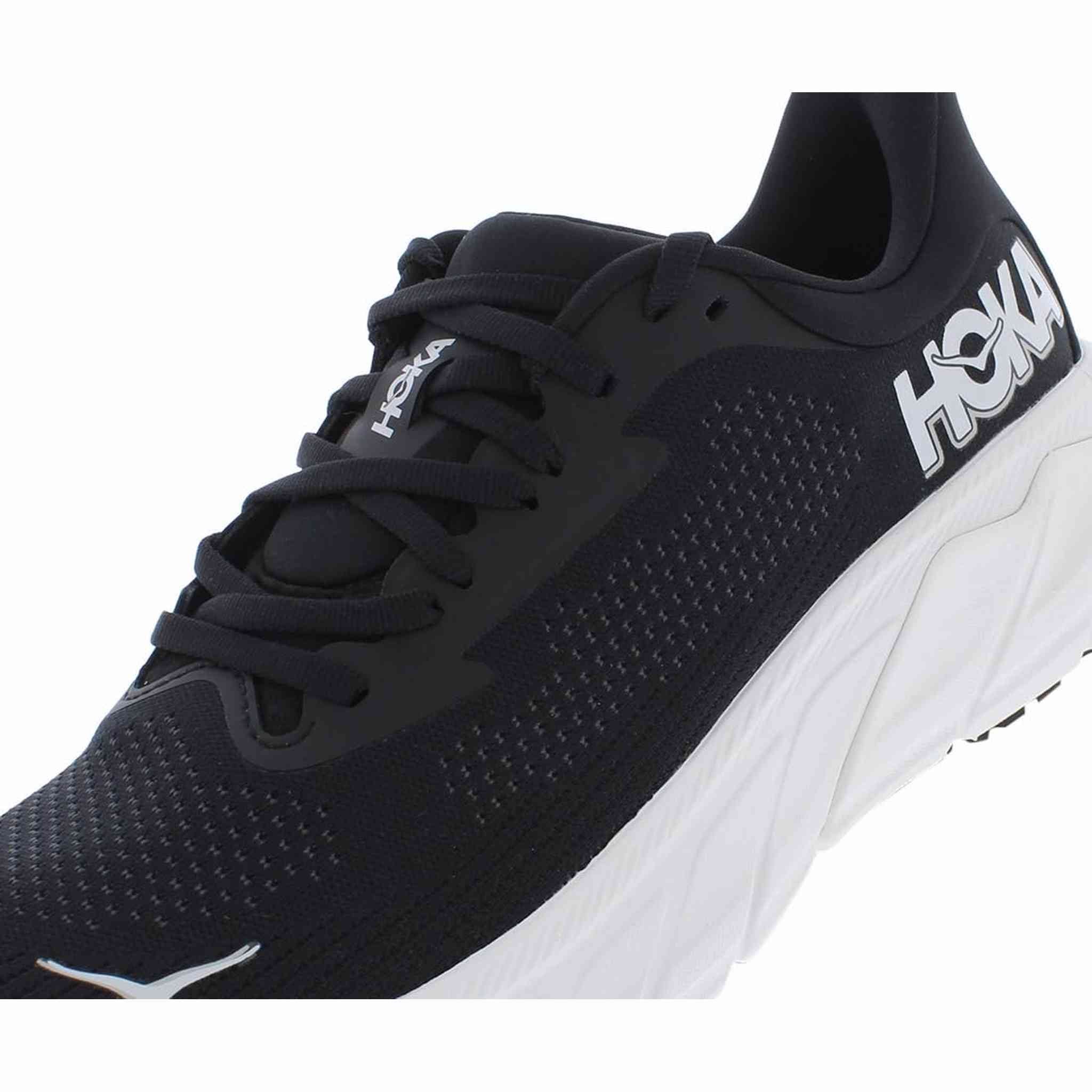 Hoka Men's Arahi 7 Sneaker, Black/White, 9