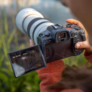 Canon EOS R5 Mirrorless Camera Body Only , Full-Frame Hybrid Camera, 8K Video, 45 Megapixel CMOS Sensor, DIGIC X Image Processor, Up to 12 FPS, RF Mount, Black