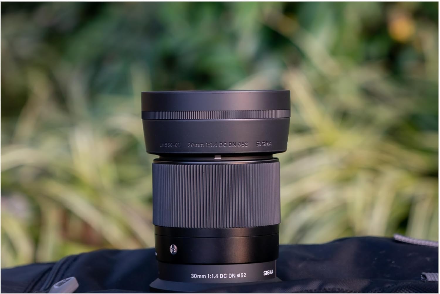 Sigma 30mm f/1.4 DC DN Contemporary Lens Nikon Z + Cleaning Kit + More