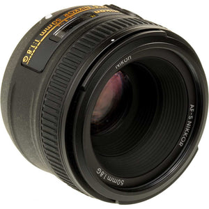 Nikon AF-S NIKKOR 50mm f/1.8G Prime Lens Bundle Kit - International Version