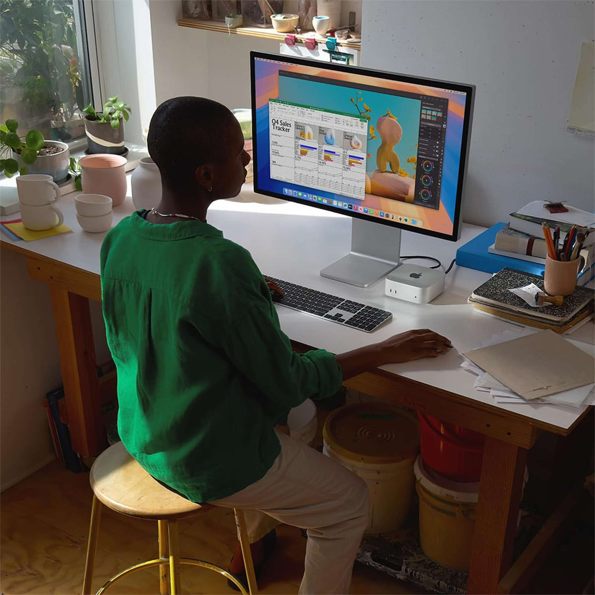 Apple 2024 Mac Mini Desktop Computer with M4 Pro chip with 12‑core CPU and 16‑core GPU: Built for Apple Intelligence, 24GB Unified Memory, 512GB SSD Storage, Gigabit Ethernet. Works with iPhone/iPad - Reconditioned