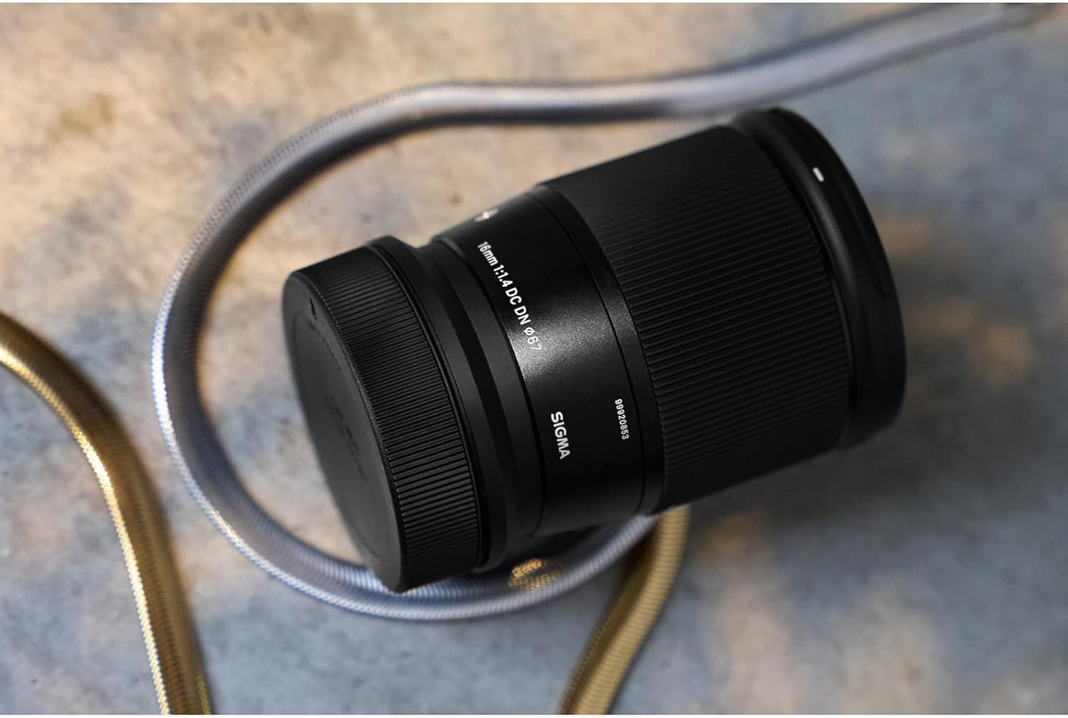 Sigma 16mm F1.4 DC DN for RF Mount