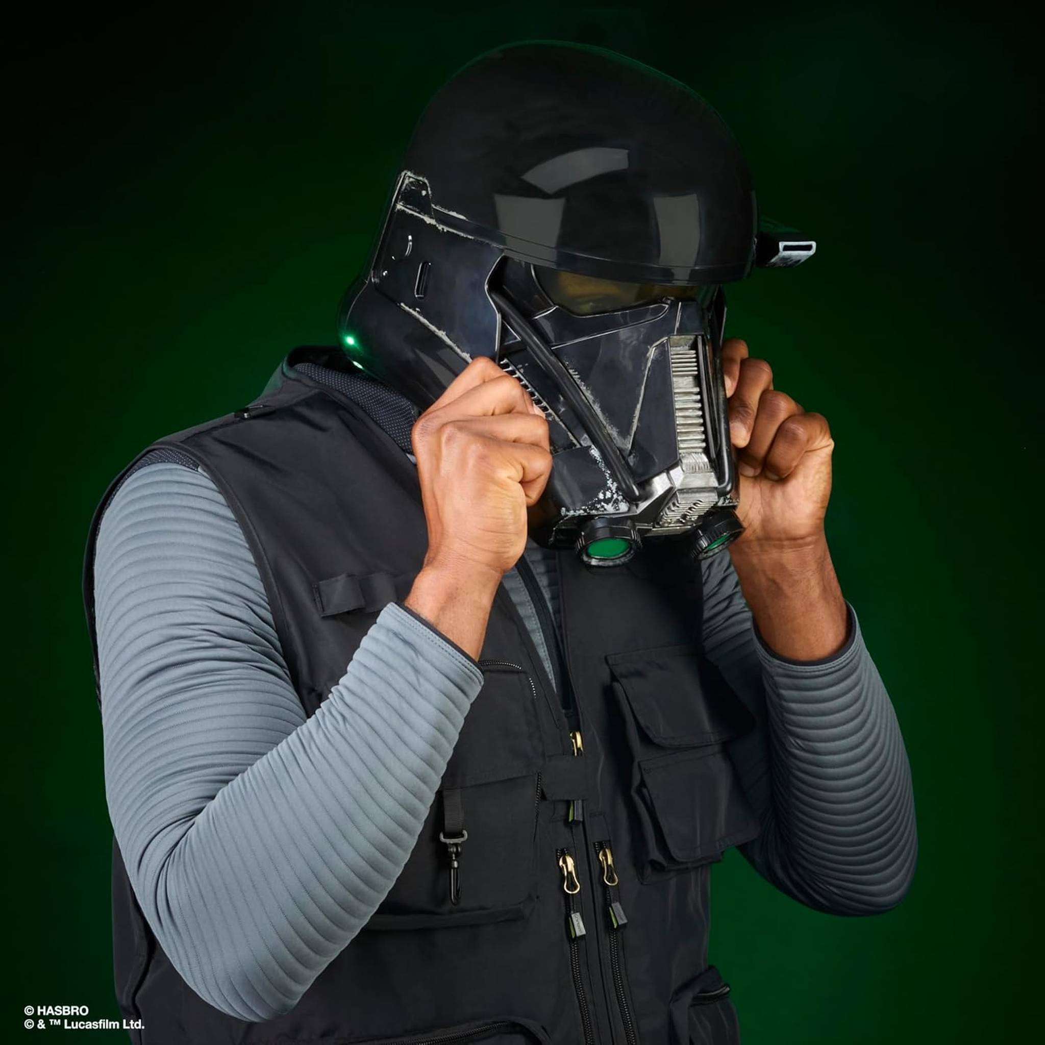 STAR WARS The Black Series Imperial Death Trooper Premium Electronic Helmet, Rogue One: A Story Roleplay Item for Ages 14 and Up