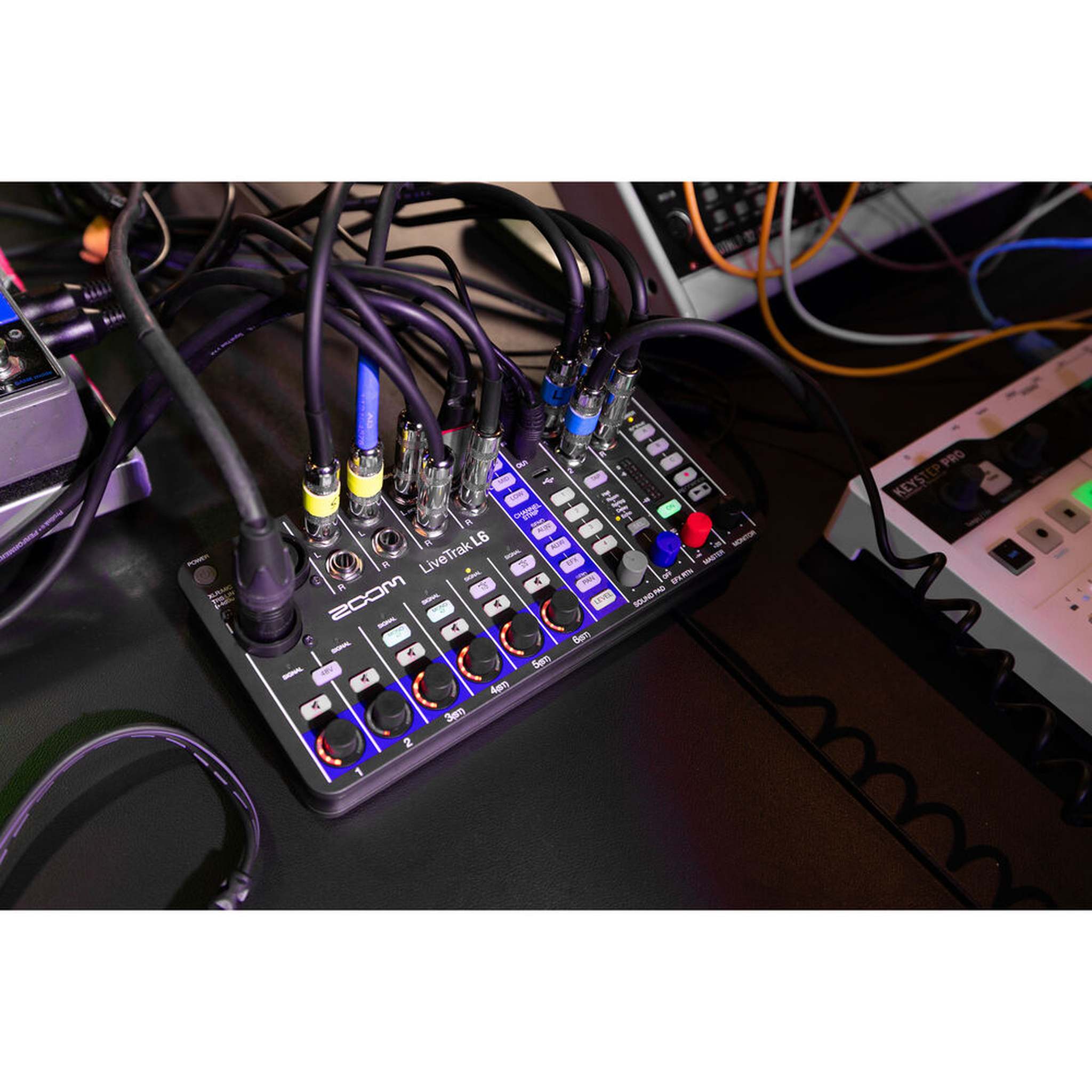 Zoom LiveTrak L-6 Portable 6-Channel Digital Mixer, USB C to Male USB C Cable