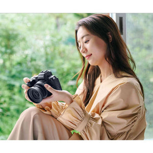 Nikon Z50 II Lightweight Mirrorless Camera with 18-140mm f/3.5-6.3 Lens Kit - Bundle