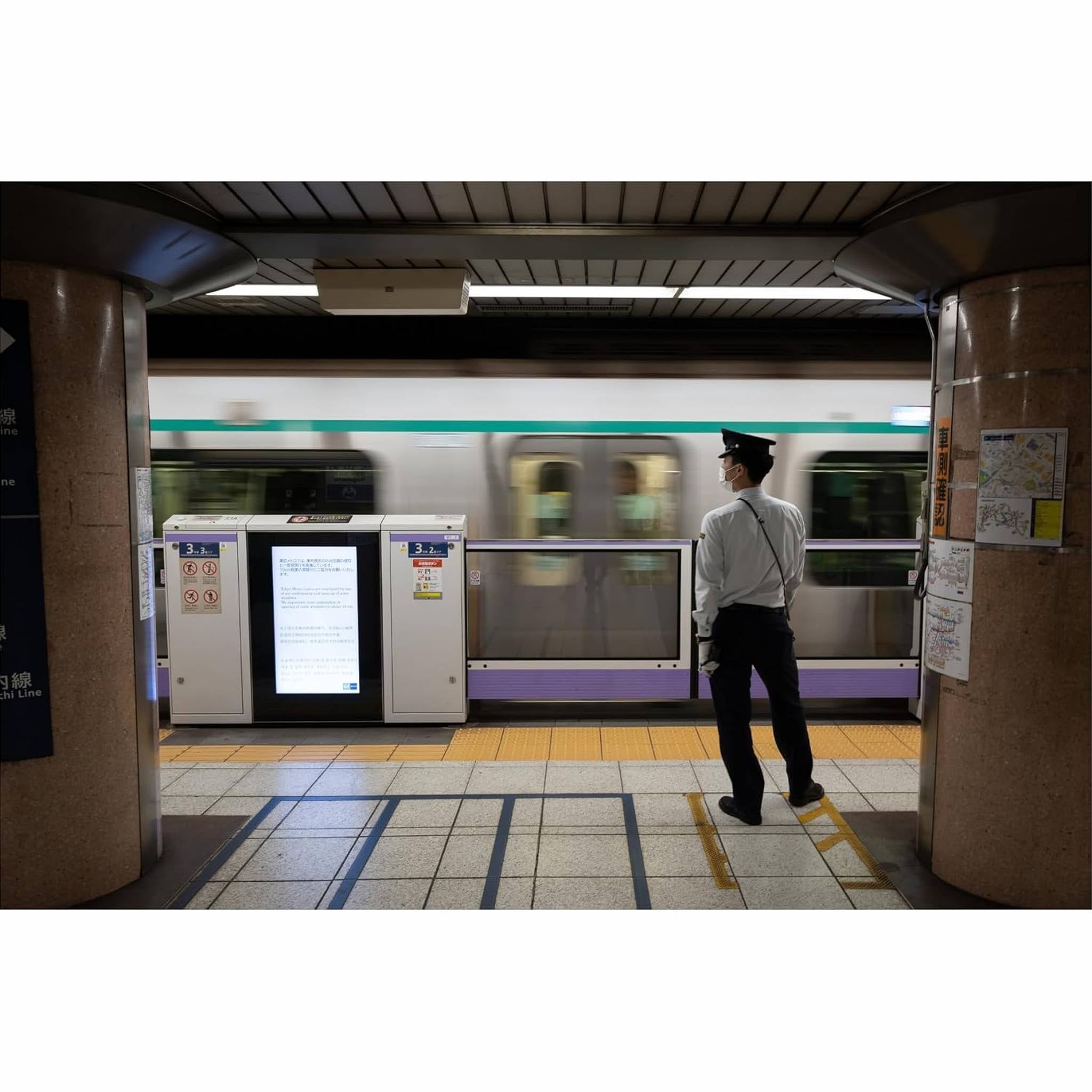 Sigma 30mm f/1.4 DC DN Contemporary Lens Nikon Z + Cleaning Kit + More