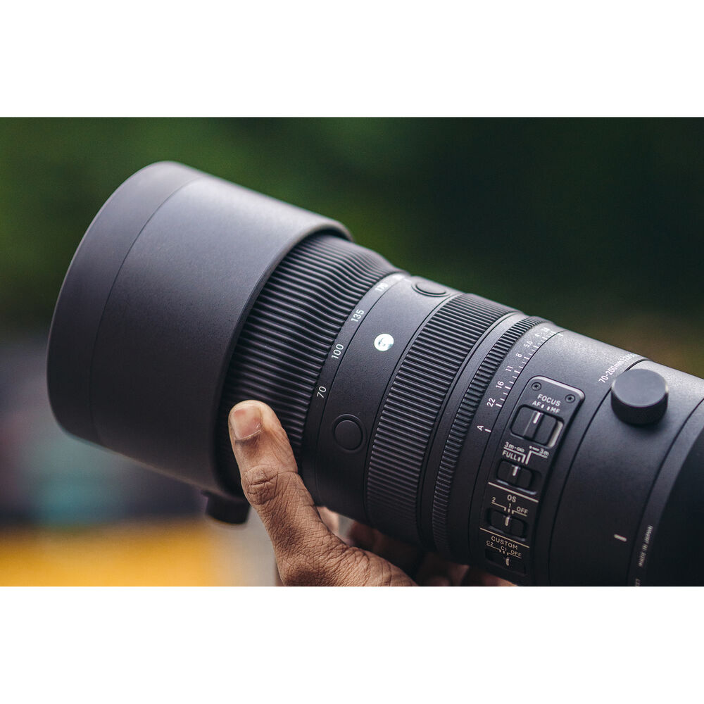 Sigma 70-200mm f/2.8 DG DN OS Sports Lens Sony E + Bundle