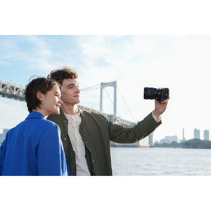 Sony FE 20-70mm f/4 G Lens Sony E SEL2070G + 64GB Memory Card + More - Bundle