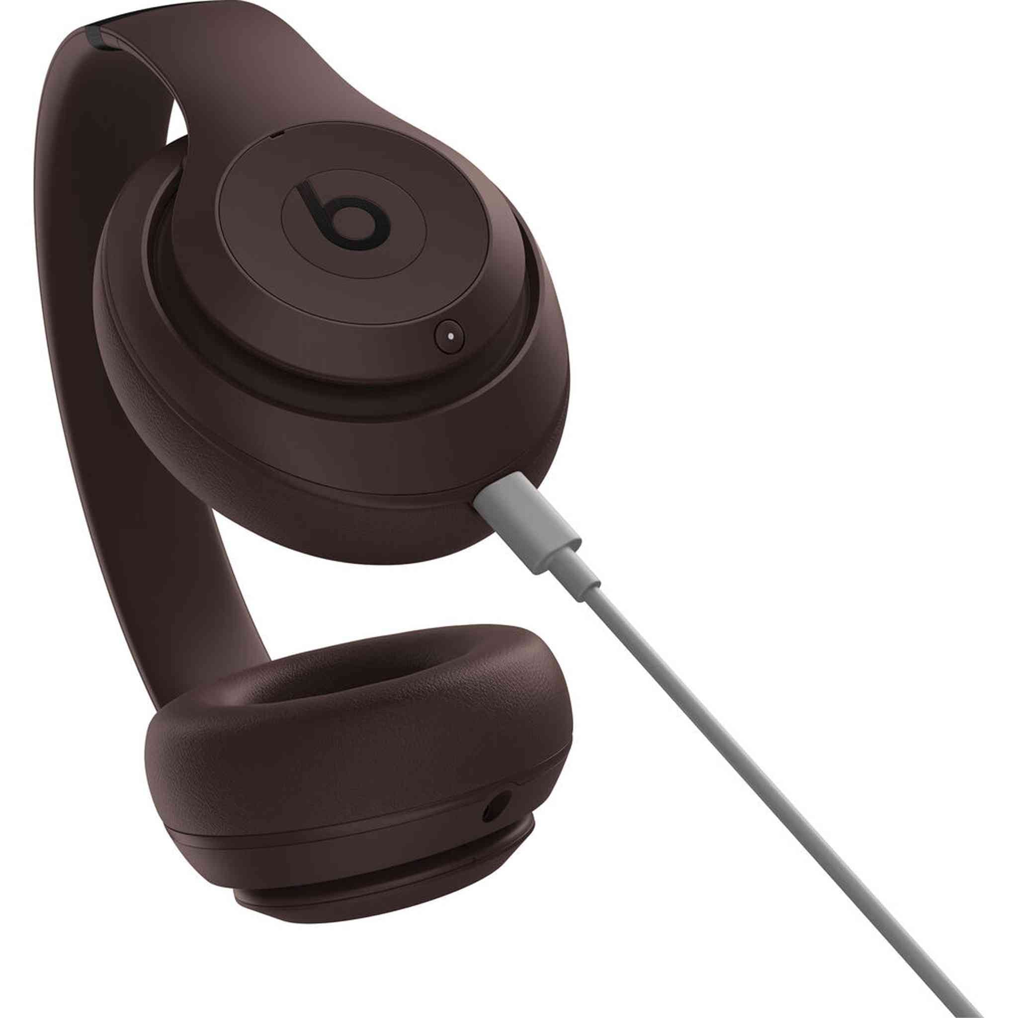 Beats by Dr. Dre Studio Pro Wireless Over-Ear Headphones Deep Brown Bundle With Accessories