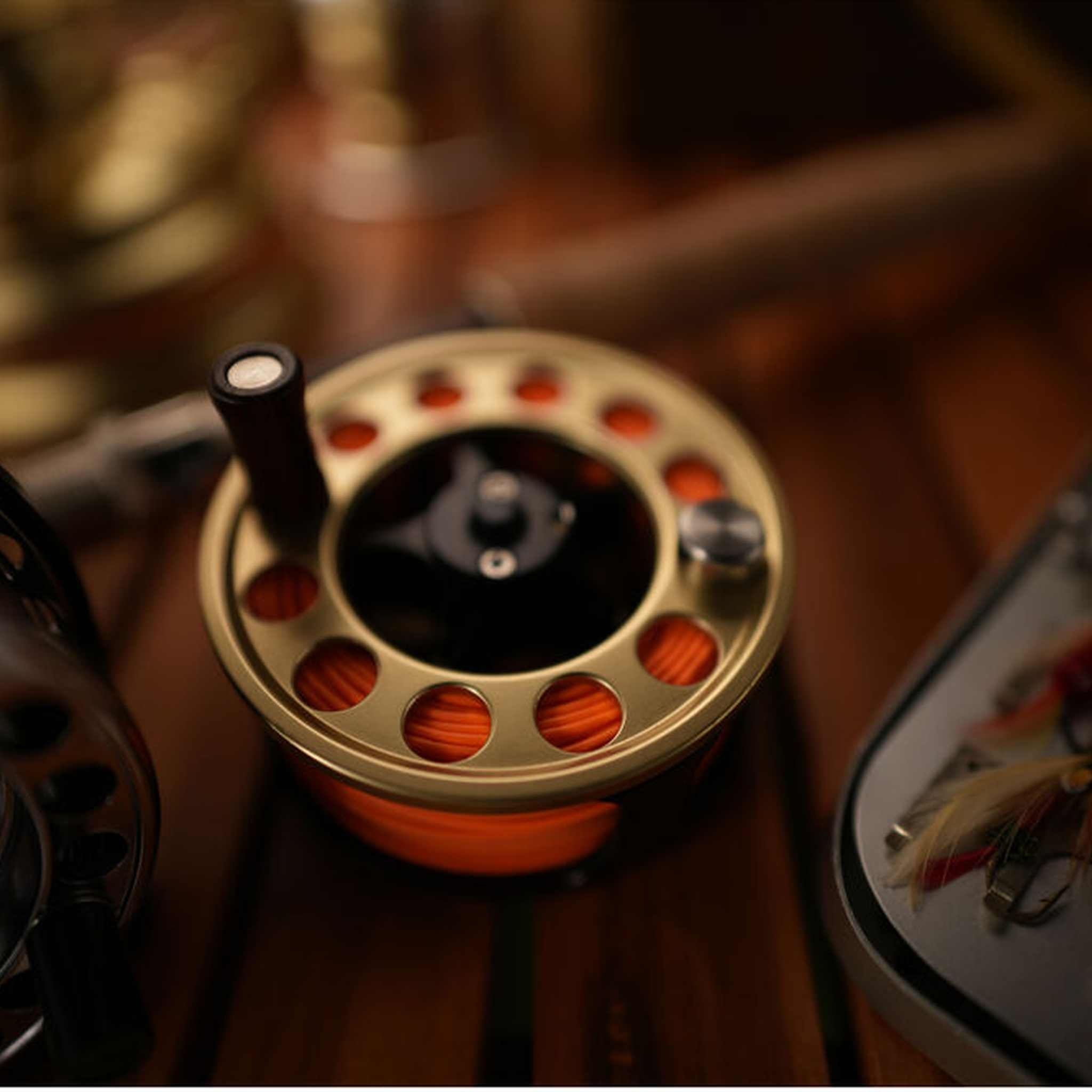 Canon RF 20mm f/1.4 L Lens | Full-Frame Ultra-Wide Prime, Weather-Sealed - Bundle