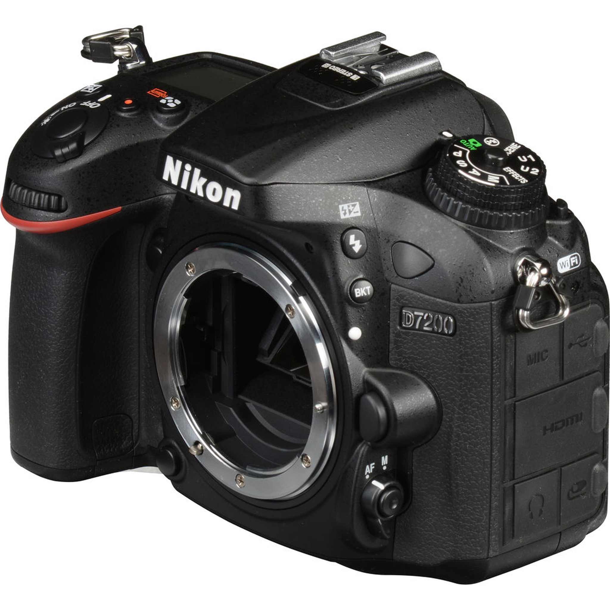 Nikon D7200 24.2 MP DX-Format Digital SLR Camera 1554 Bundle