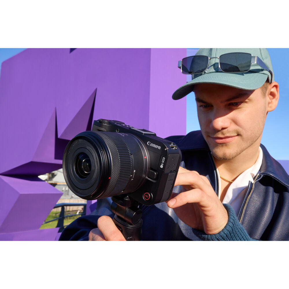 Canon EOS R50 V + 14–30mm Lens Kit | 4K60p Vlogging Camera, Power Zoom Lens - Bundle