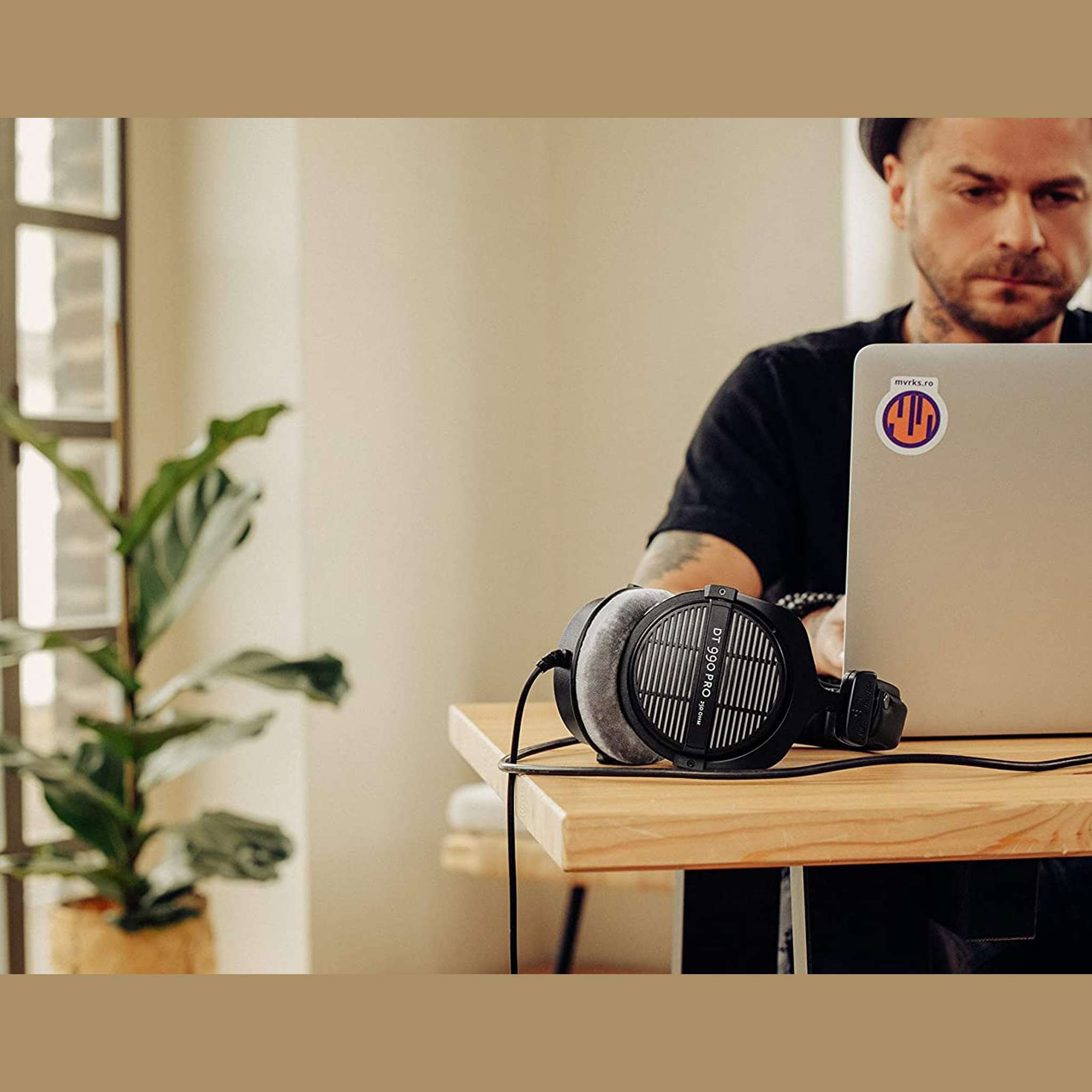 Beyerdynamic DT 990 Pro 250 Ohm Headphones with Splitter and 3-Year Warranty Base Bundle