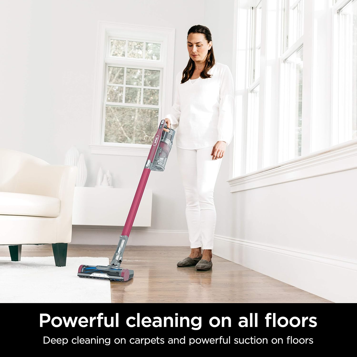 Shark IZ362H Anti-Allergen Cordless Lightweight Stick Vacuum Bundle