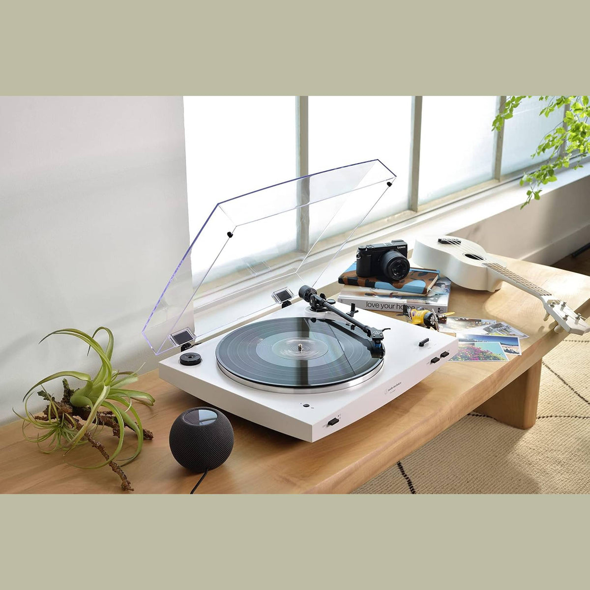 Audio-Technica Audio Technica AT-LP3XBT-WH Bluetooth Turntable Belt Drive Fully Automatic