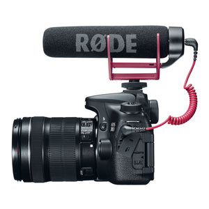 Canon EOS 70D Video Creator Kit with 18-135mm Lens, Rode VIDEOMIC GO and Sandisk 32GB SD Card Class 10 - Wi-Fi Enabled Canon