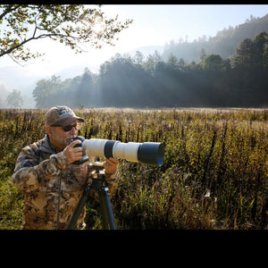 Canon RF200-800mm F6.3-9 is USM Super-telephoto Zoom Lens, Mirrorless, Powerful Zoom Range, Comfortable Handheld Shooting, for Wildlife, Nature, Outdoor Sports, Compact & Lightweight