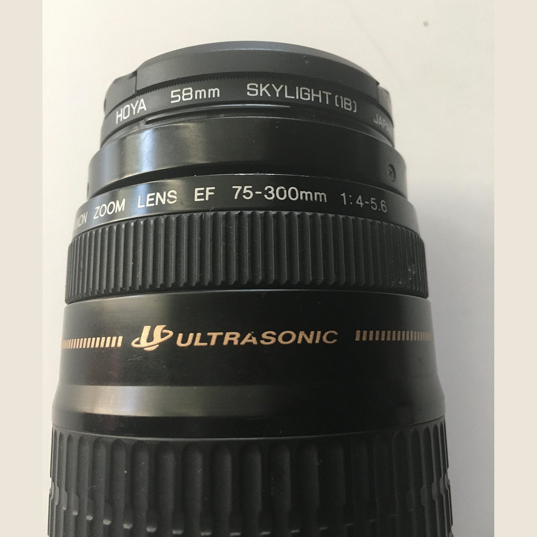 Canon EF 75-300mm f/4-5.6 III Telephoto Zoom Lens for Canon SLR Cameras Renewed - Reconditioned Canon