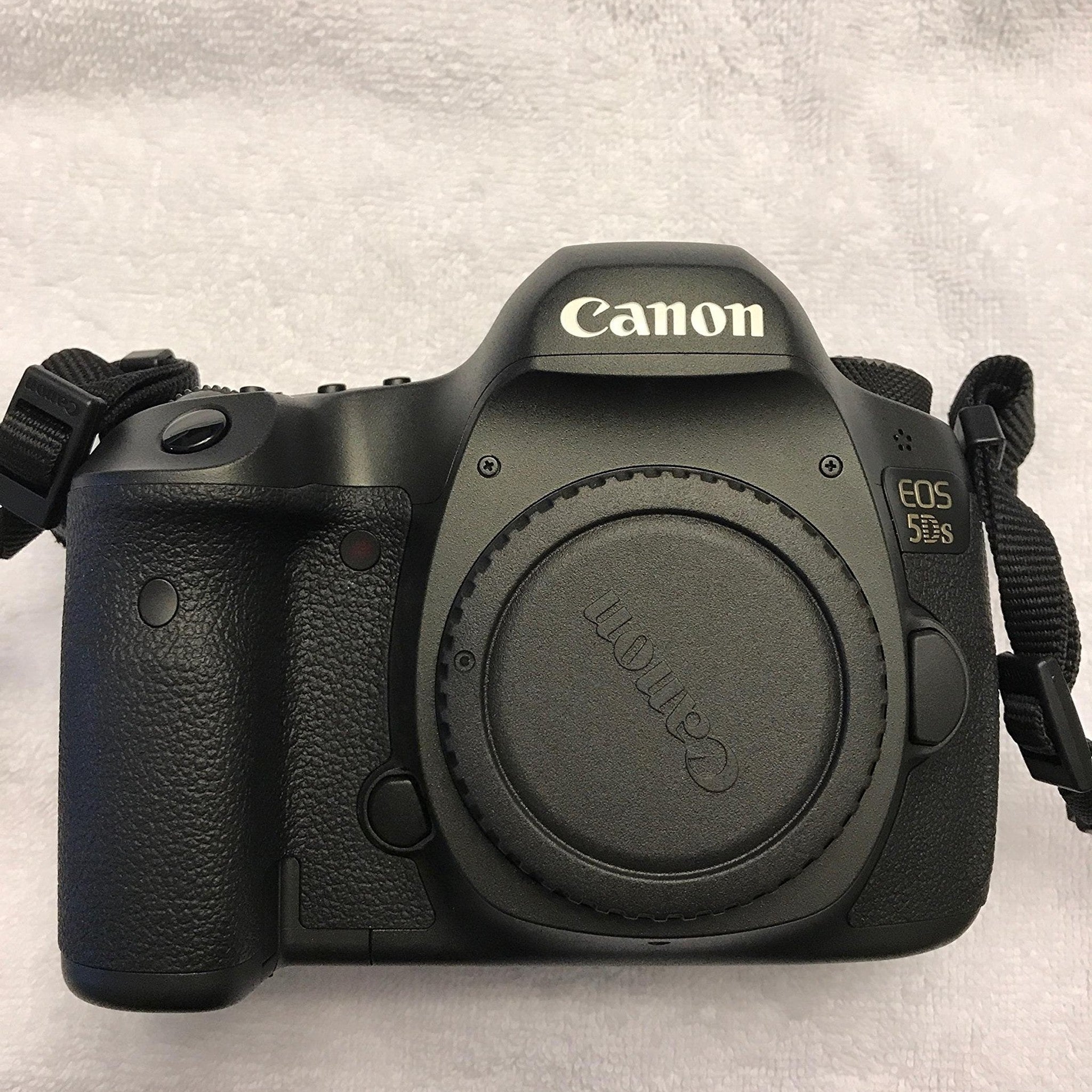 Canon EOS 5DS Digital SLR Body Only International Version Base Canon