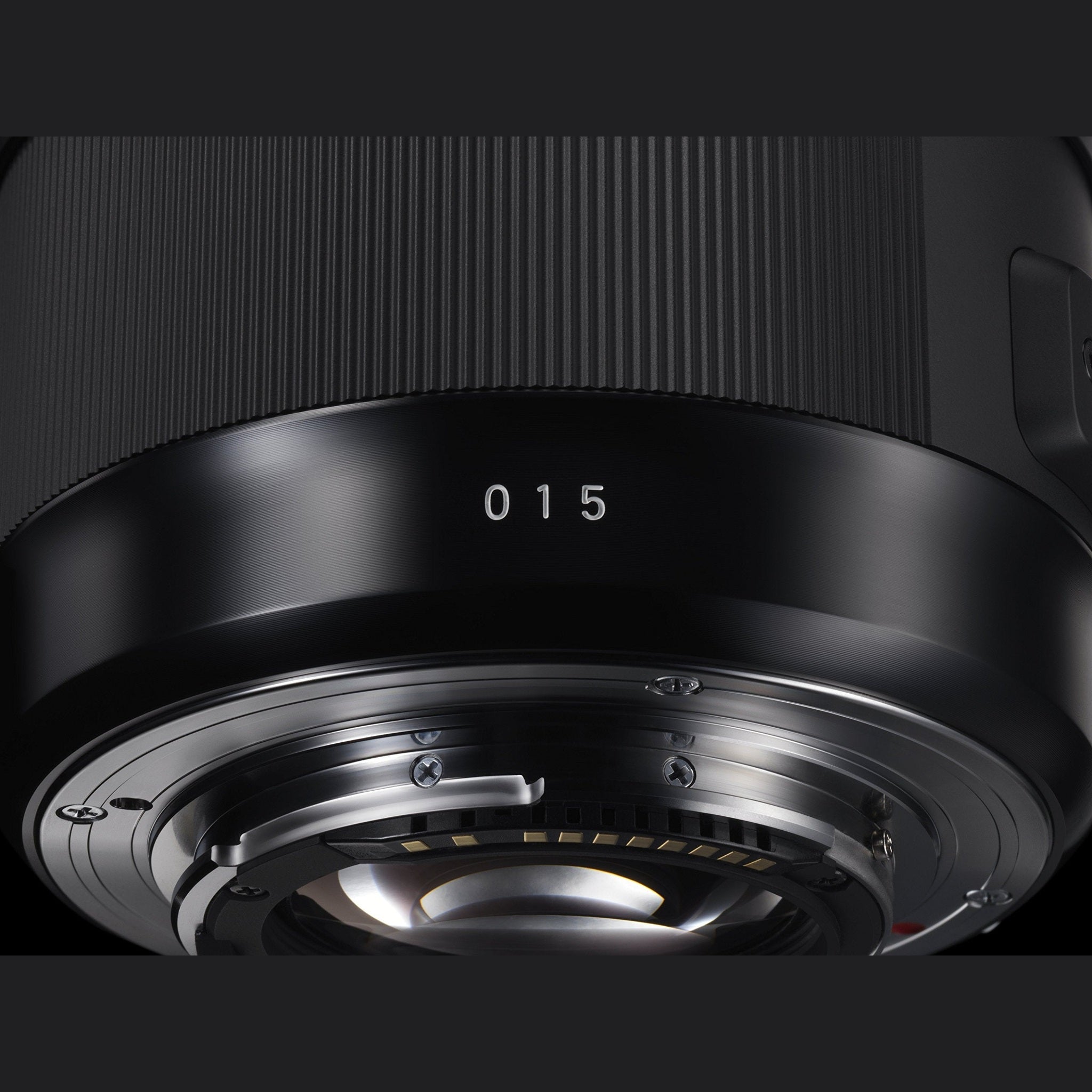 Sigma 24mm f/1.4 DG HSM Art Lens for Canon EF Certified Refurbished - Reconditioned Sigma
