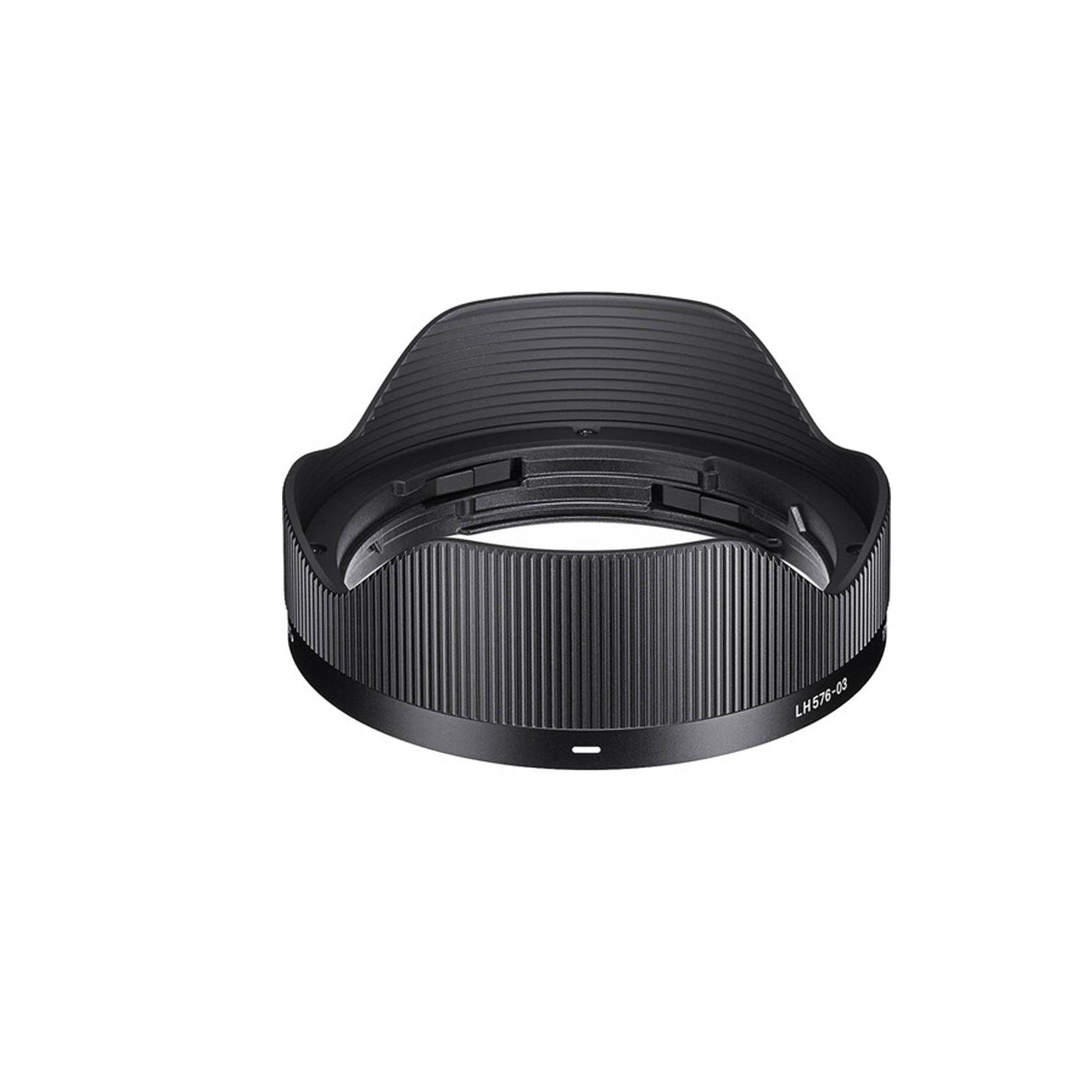 Sigma 17mm f/4 DG DN Contemporary Lens for Sony E Mount with Lens Case -