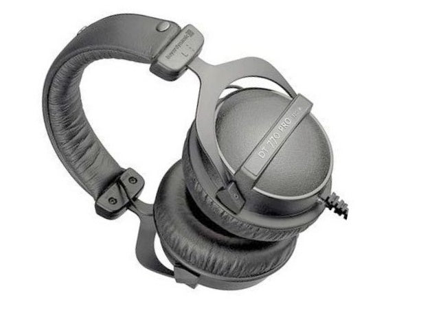 Beyerdynamic DT 770 PRO 32 Ohm Over-Ear Studio Headphones