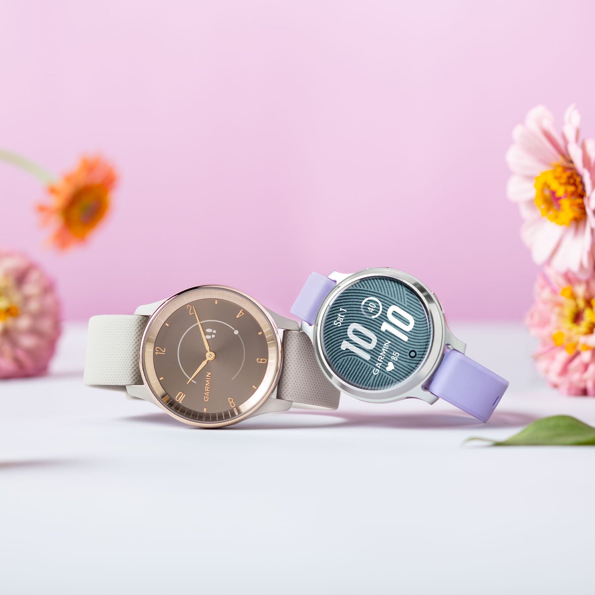 Garmin Lily 2 Classic, Small and Stylish Smartwatch Cream Gold with Tan Bundle Garmin