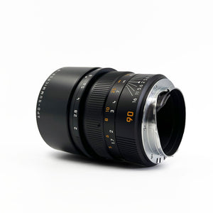 Leica APO-Summicron-M 90mm f/2 Lens | M-Mount, Portrait Telephoto Prime - Bundle