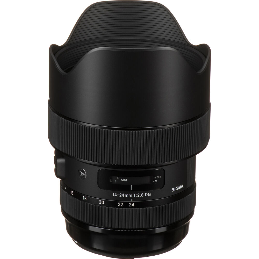 Sigma 14-24mm f/2.8 DG HSM Art Lens for Canon EF Bundle