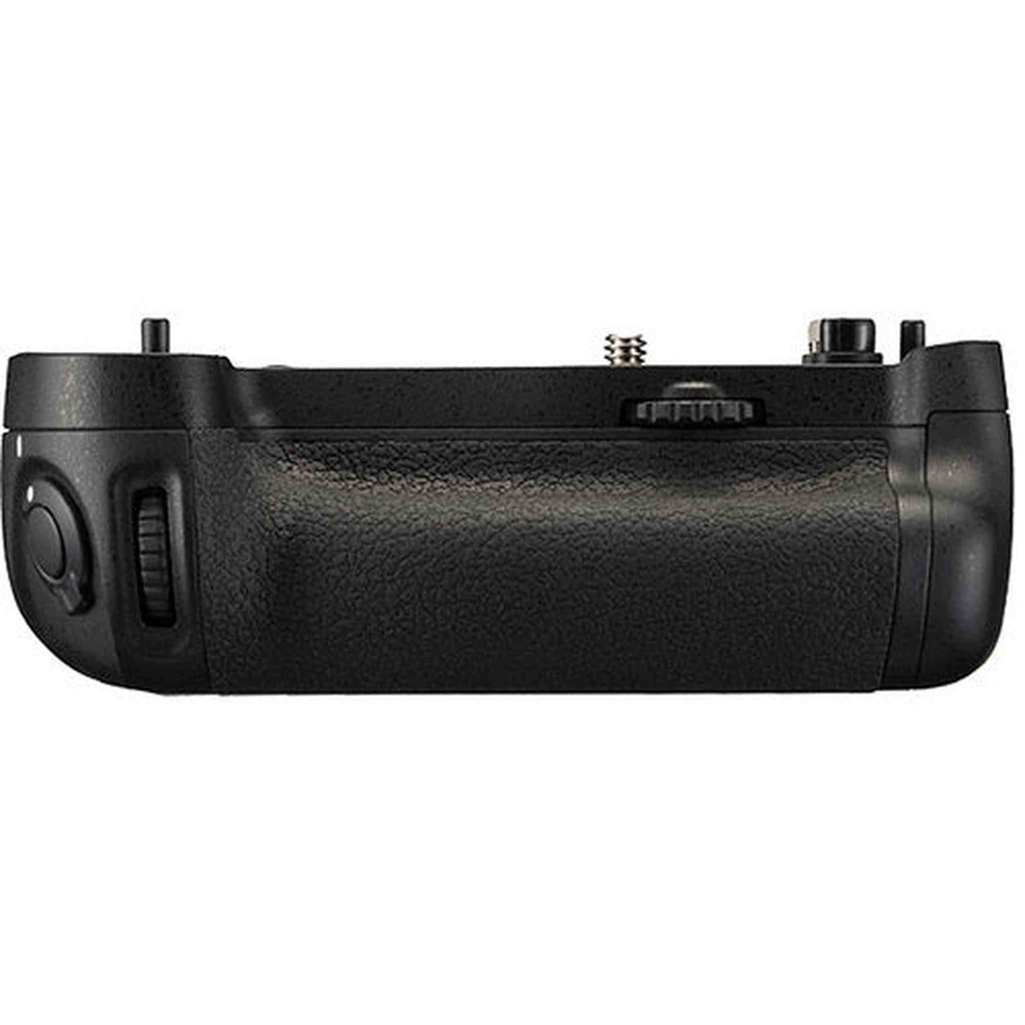 Nikon MB-D16 Multi Power Battery Pack for D750