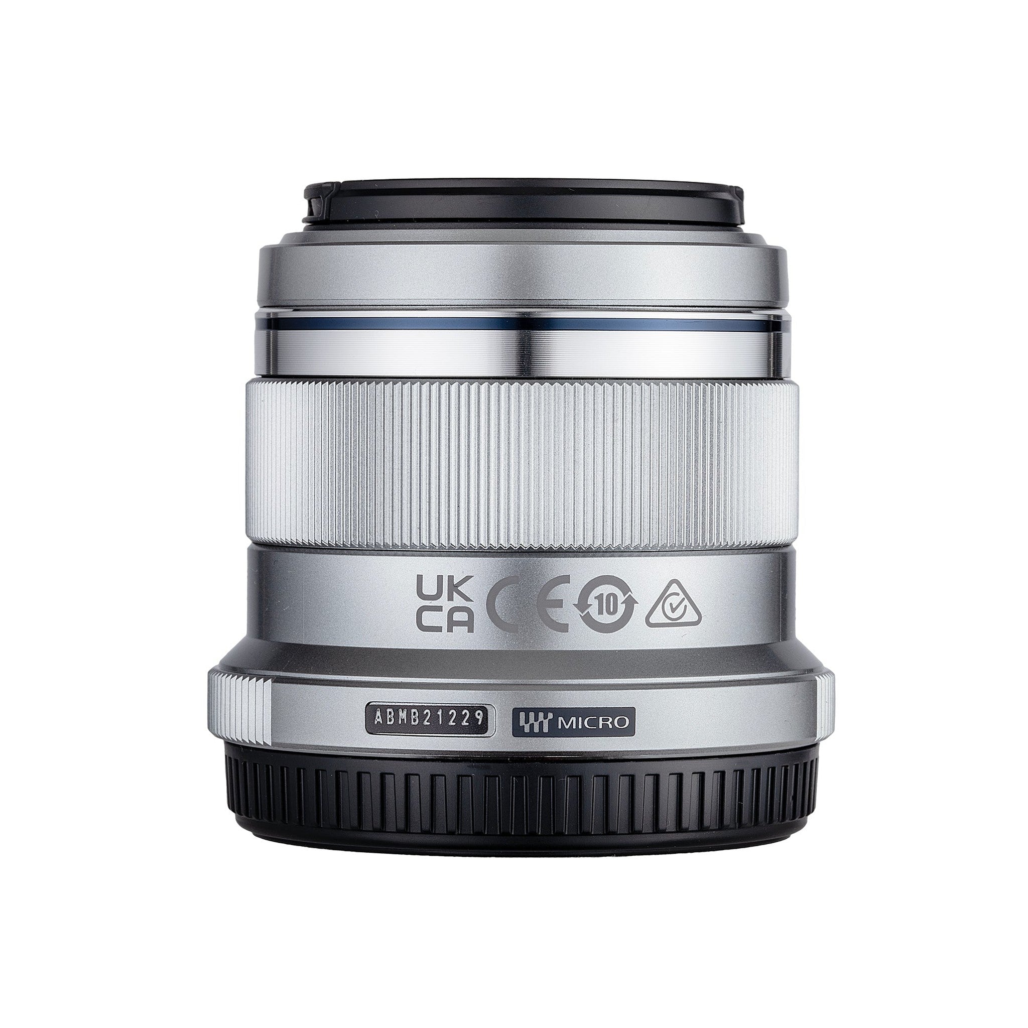 Olympus M.Zuiko Digital 45mm f/1.8 Lens Silver Bundle
