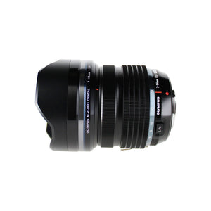 Olympus M.Zuiko Digital ED 7-14mm f/2.8 PRO Lens Bundle