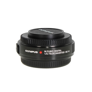 Olympus MC-14 M.Zuiko Digital 1.4x Teleconverter Bundle