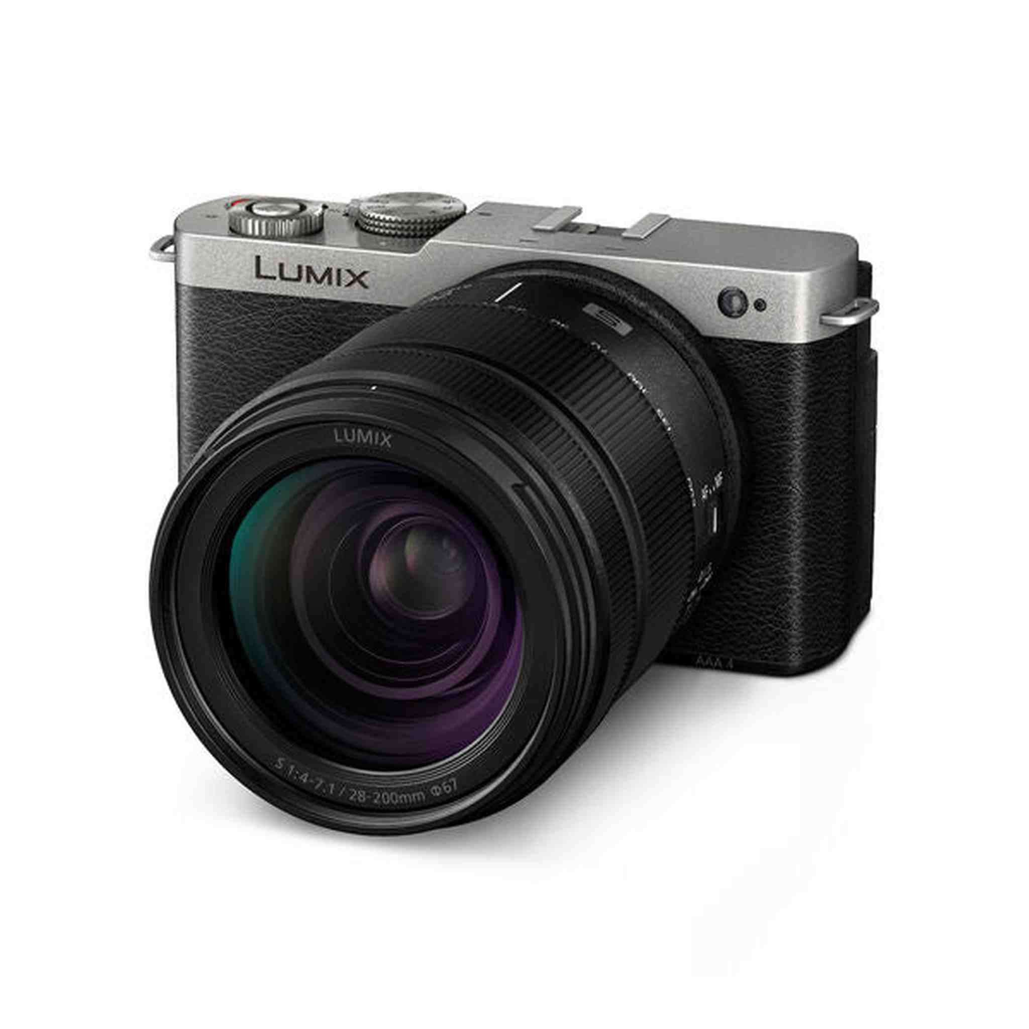 Panasonic LUMIX S9 Full Frame Mirrorless Camera + 28-200mm L Mount Lens Silver Panasonic