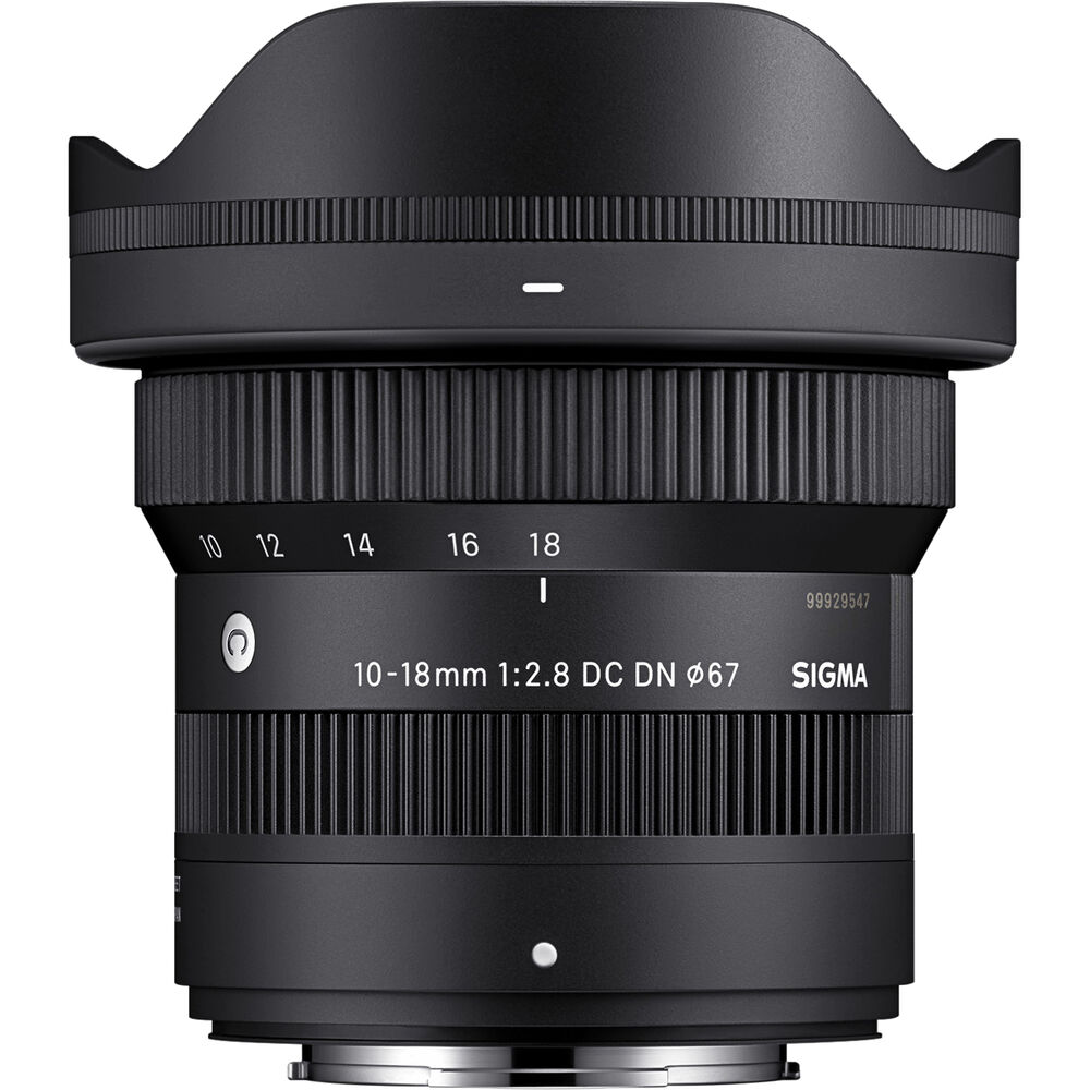 Sigma 10-18mm f/2.8 DC DN Contemporary FUJIFILM X Bundle 2