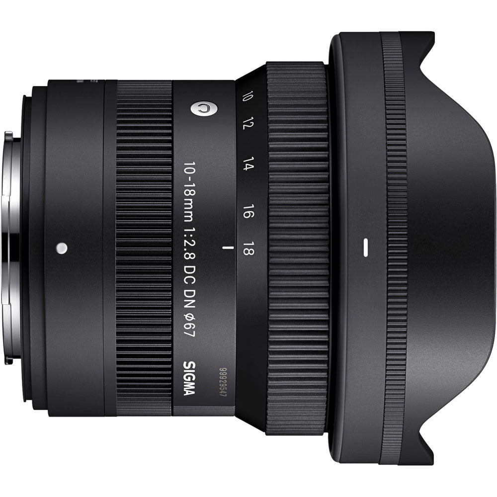 Sigma 10-18mm f/2.8 DC DN Contemporary FUJIFILM X Bundle 2