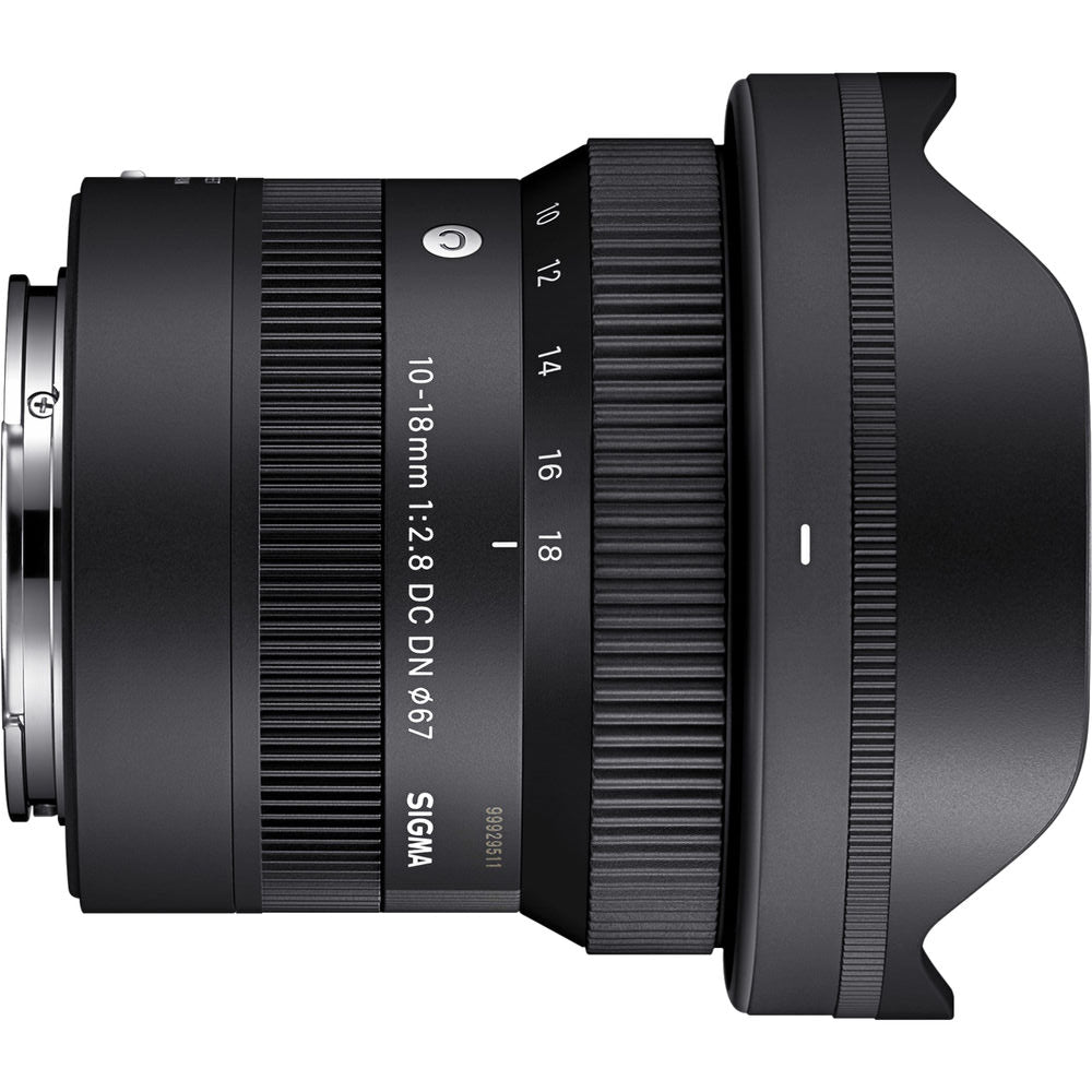 Sigma 10-18mm f/2.8 DC DN Contemporary Sony E Bundle
