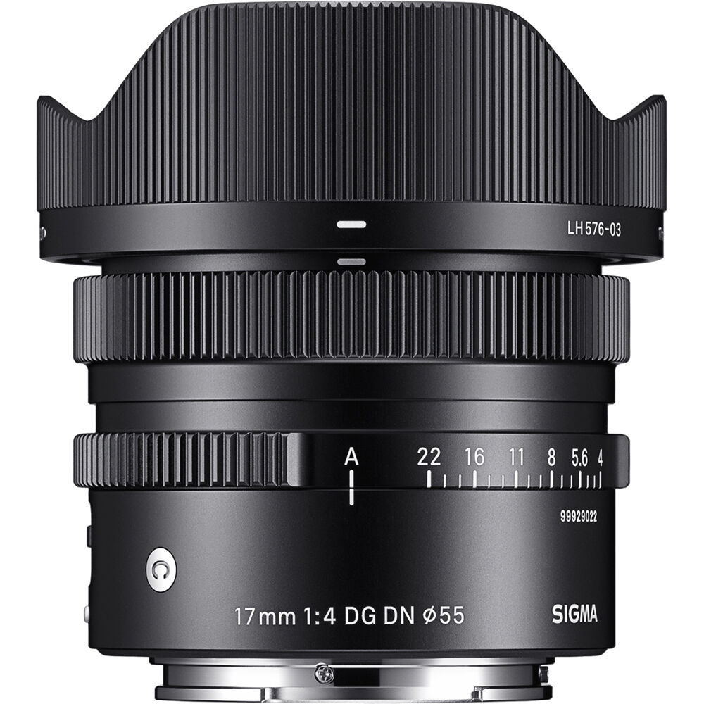 Sigma 17mm f/4 DG DN Contemporary Sony E Bundle