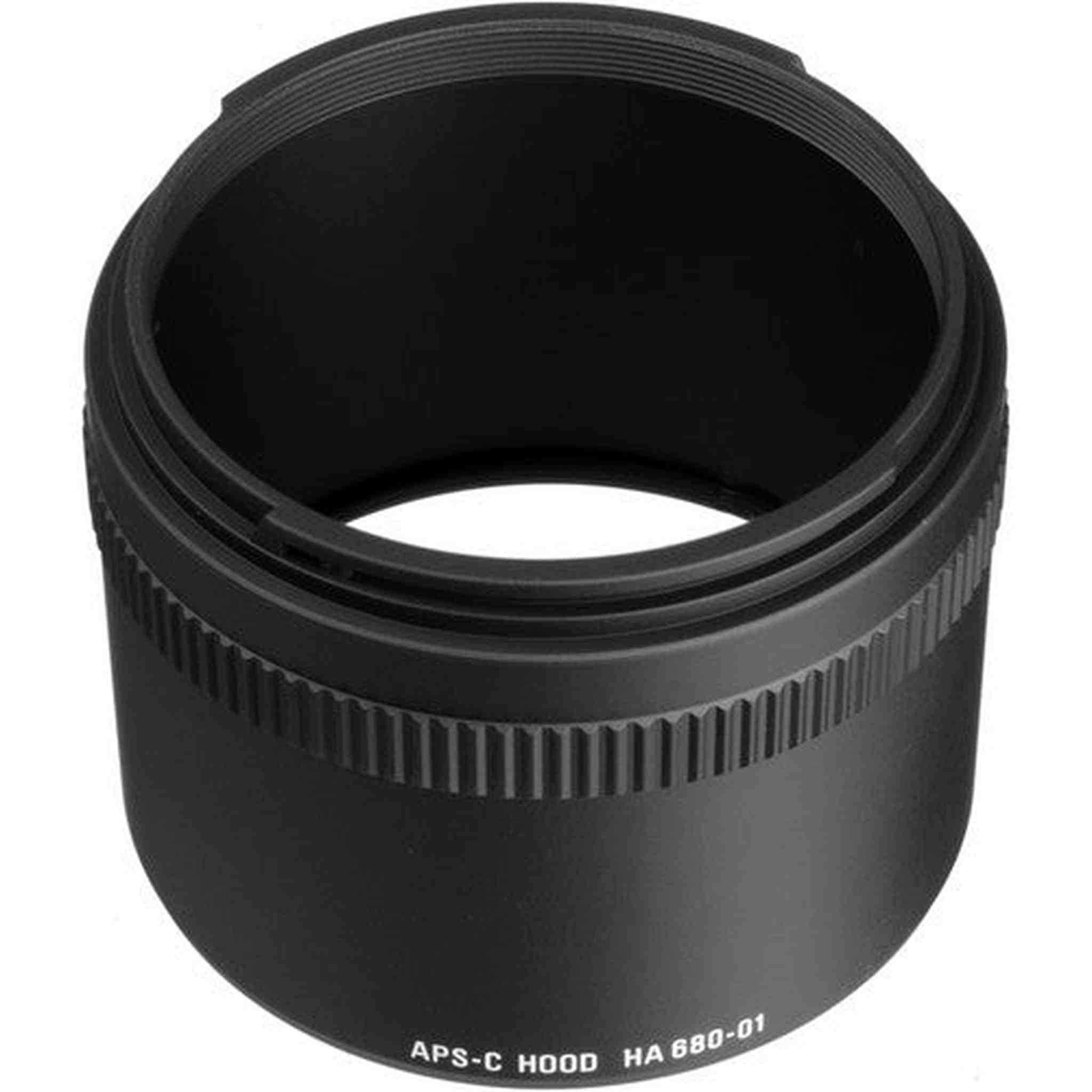 Sigma 105mm f/2.8 EX DG OS HSM Macro Lens for Canon Bundle