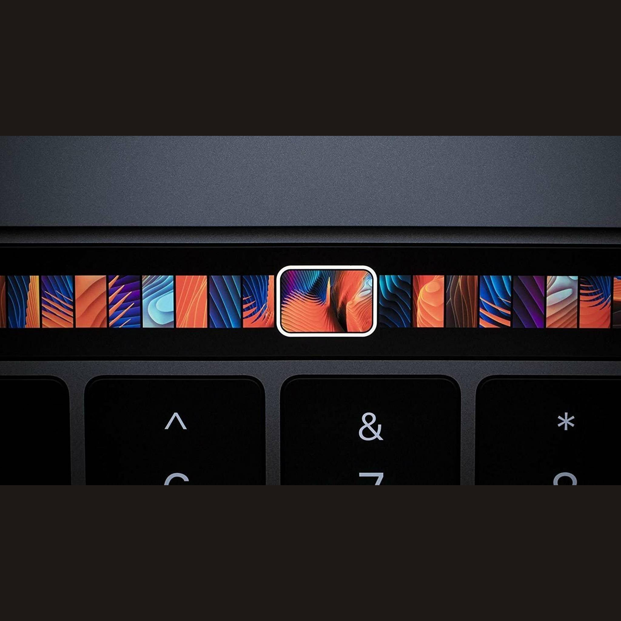 Apple 13.3" MacBook Pro 2018 - Space Gray - 2.3 Ghz CPU - 8 GB RAM - 256 GB SSD Accessory Kit