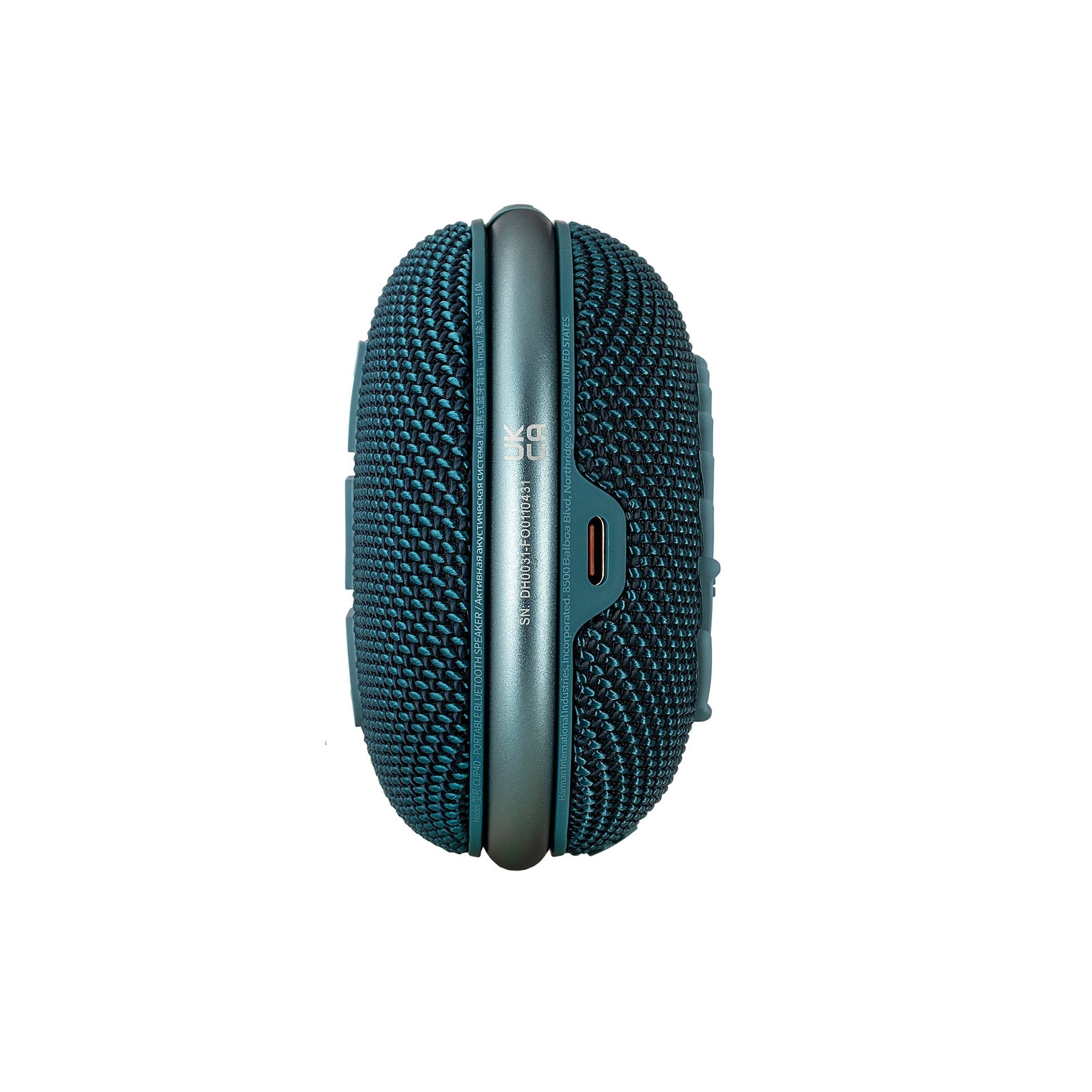 JBL Clip 4 - Portable Mini Bluetooth Speaker, big audio and punchy bass, integrated carabiner, IP67 waterproof and dustproof, 10 hours of playtime, speaker for home, outdoor and travel Blue