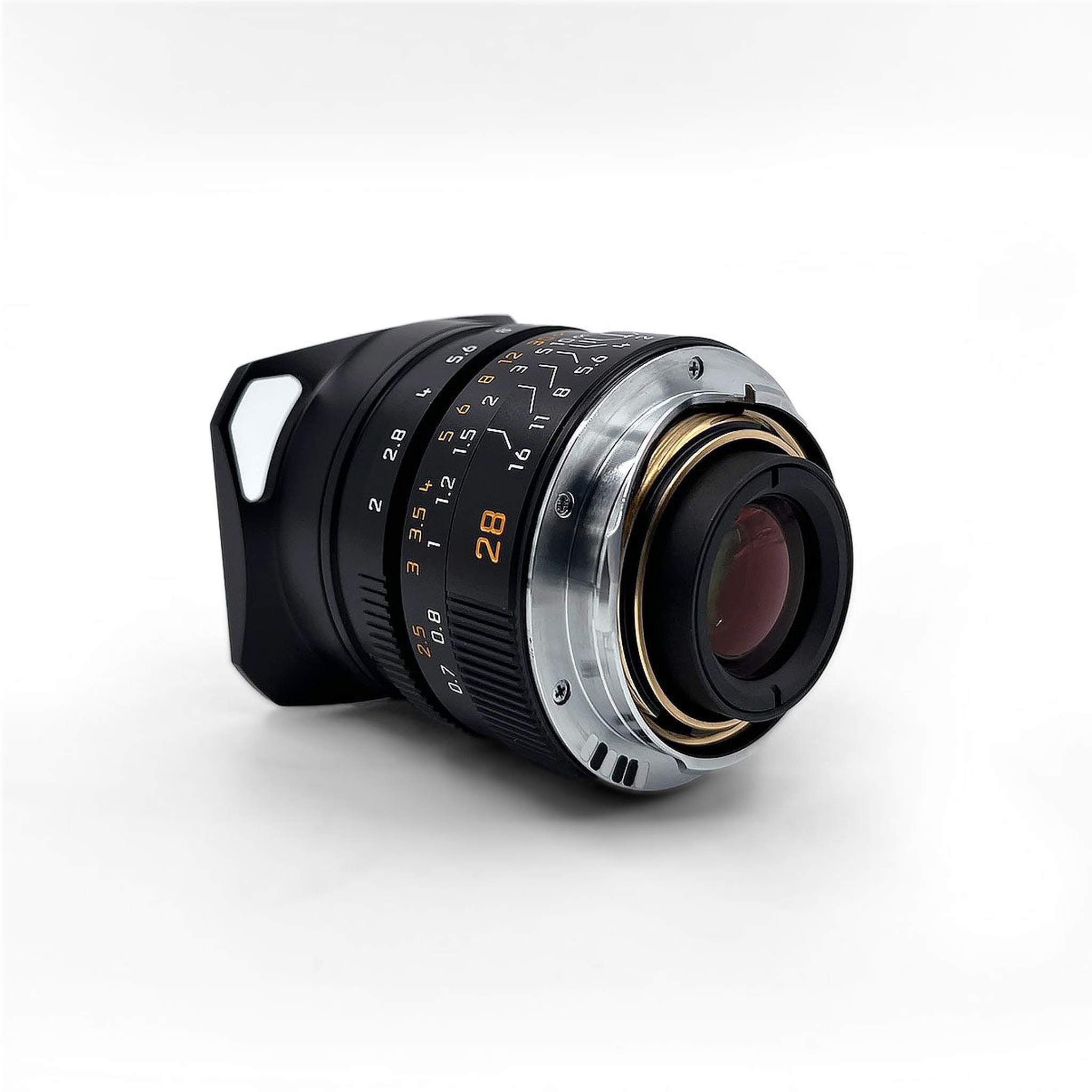 Leica M 28mm f/2 Summicron Aspherical - Black Leica