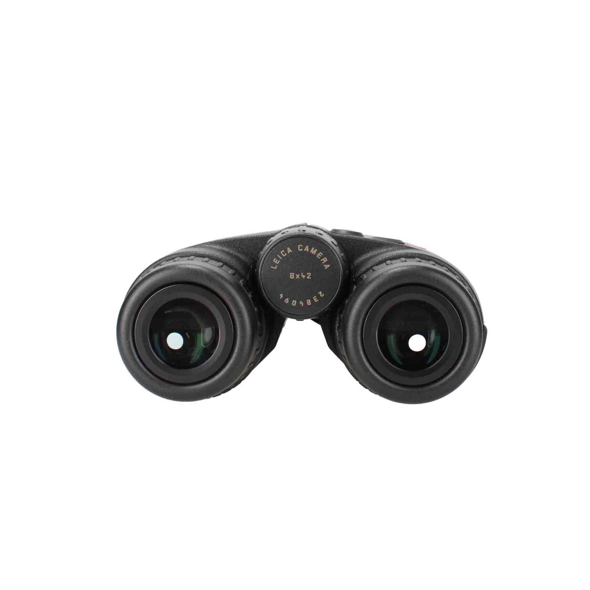 Leica 8x42 Geovid R Rangefinder Binoculars + Tripod Adapter + Tripod - Bundle Leica