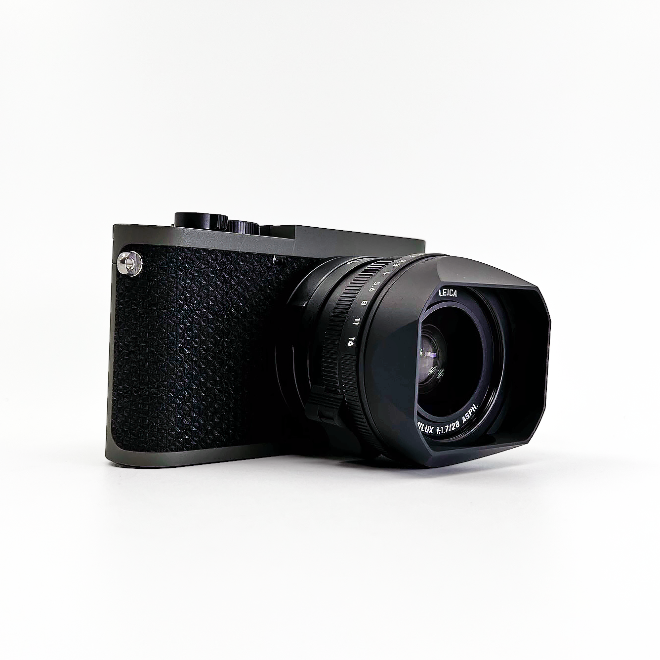Leica Q2 Reporter Edition Digital Camera