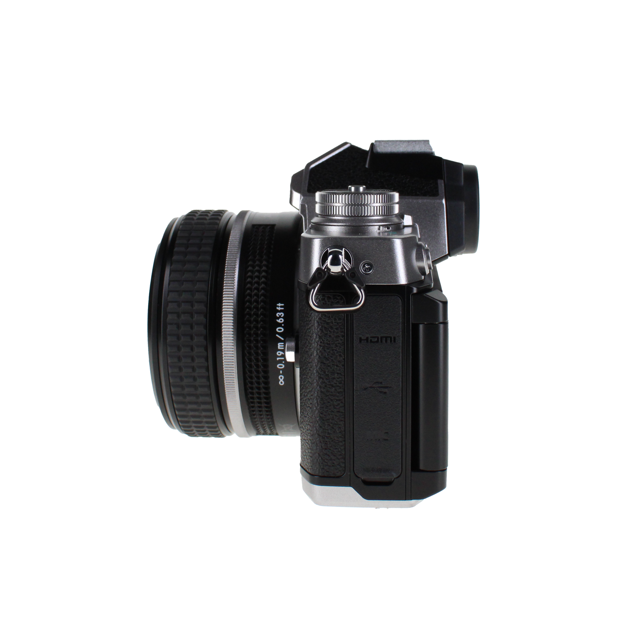 Nikon Z fc DX-Format Mirrorless Camera Body w/NIKKOR Z 28mm f/2.8 SE International Model Nikon