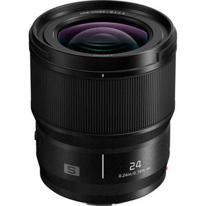 Panasonic Lumix S 24mm f/1.8 Lens Bundle Panasonic