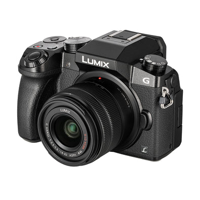 Panasonic Lumix DMC-G7 Mirrorless Digital Camera - Black w/14-42mm Lens
