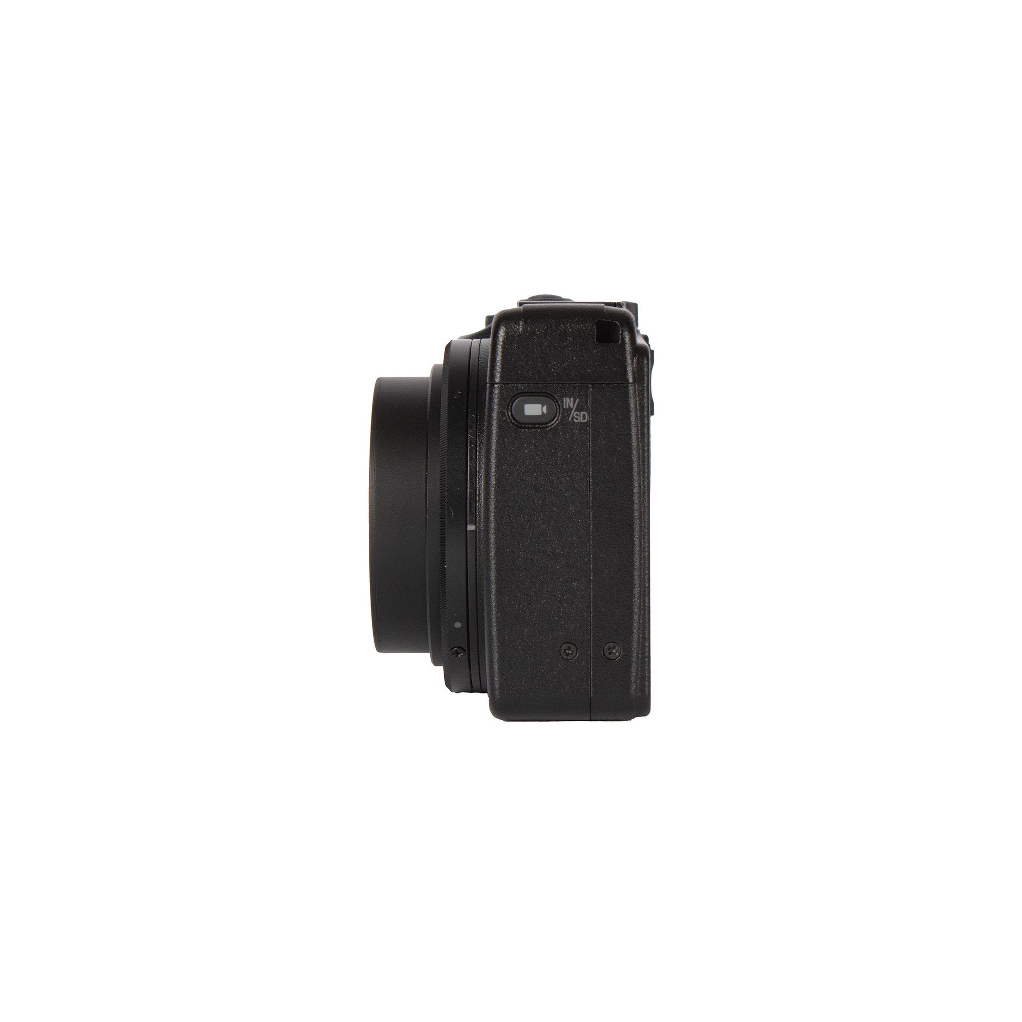 RICOH GR IV HDF Premium Digital Compact Camera with a Built-in Highlight Diffusion Filter, 25.7MP APS-C Size CMOS Sensor, 28mm F2.8 GR Lens in 35mm Format , in-Body SR, New GR Engine