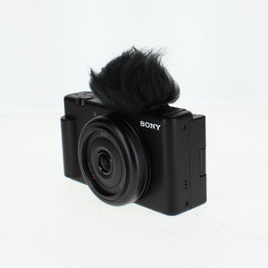 Sony ZV-1F Vlog Camera for Content Creators and Vloggers Sony