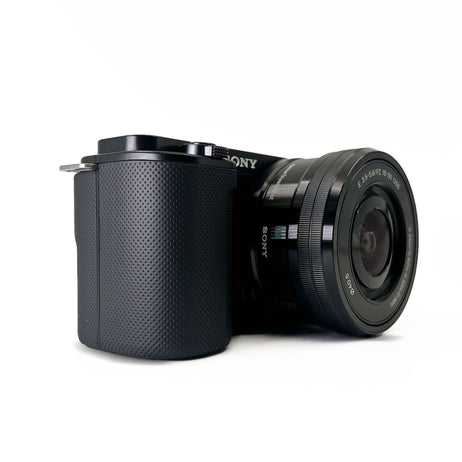 Sony Alpha ZV-E10 - APS-C Interchangeable Lens Mirrorless Vlog Camera Kit - Black
